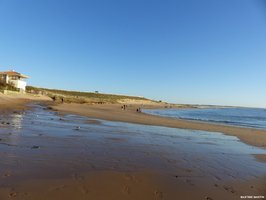 Sur la plage de Brem sur mer